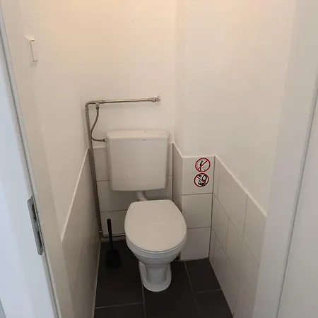 Loft - Uebernachten Im Ehemaligen Kinovorfuehrraum Apartment